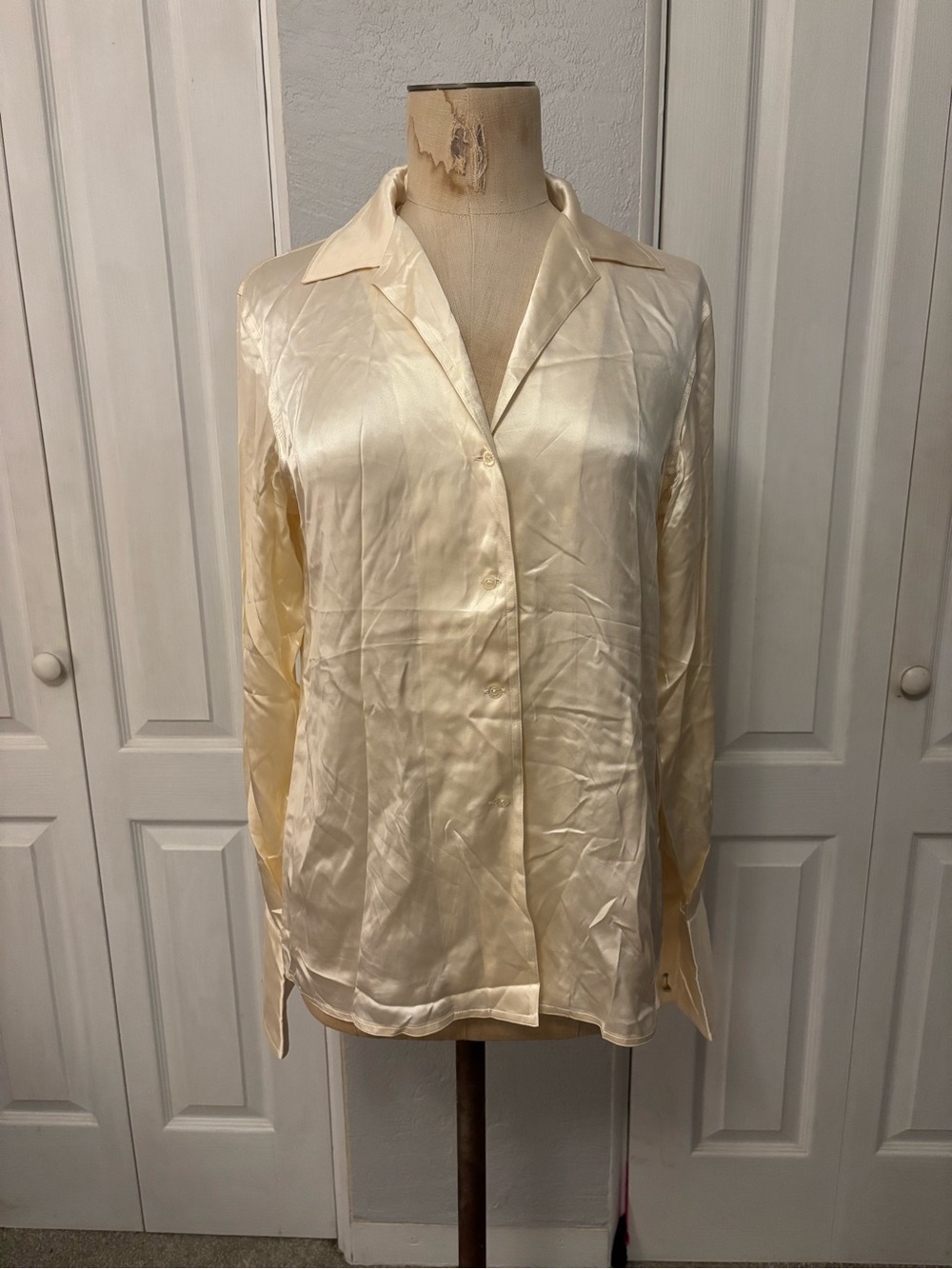 Vintage Lauren Ralph Lauren 100% Silk Ivory Buttondown Blouse Size 8